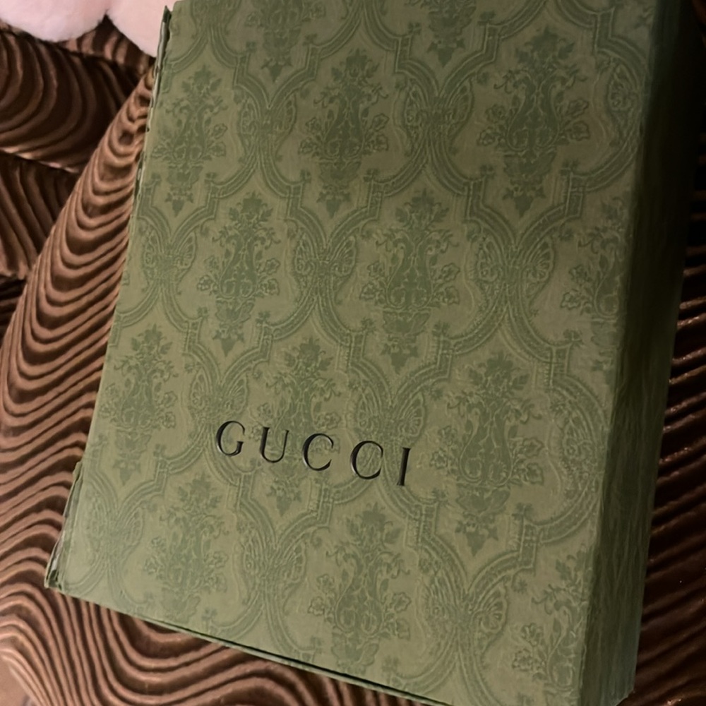 gucci hat - Picture 4 of 5